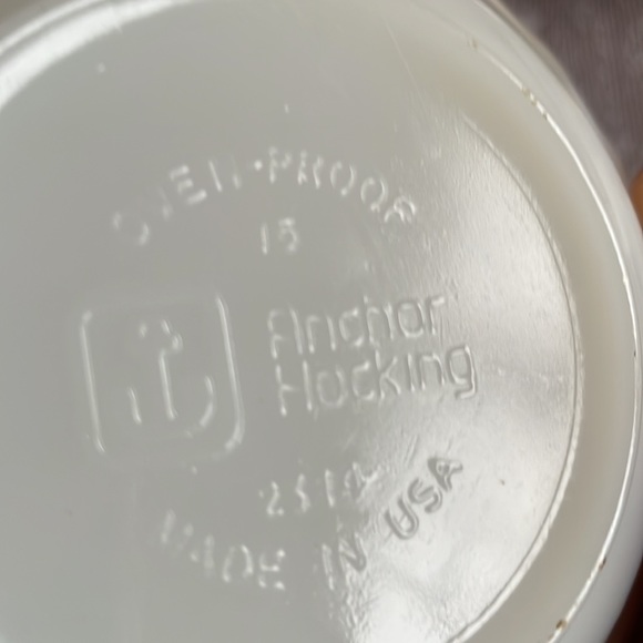 VTG Fire King Berry Bowls - Picture 2 of 4